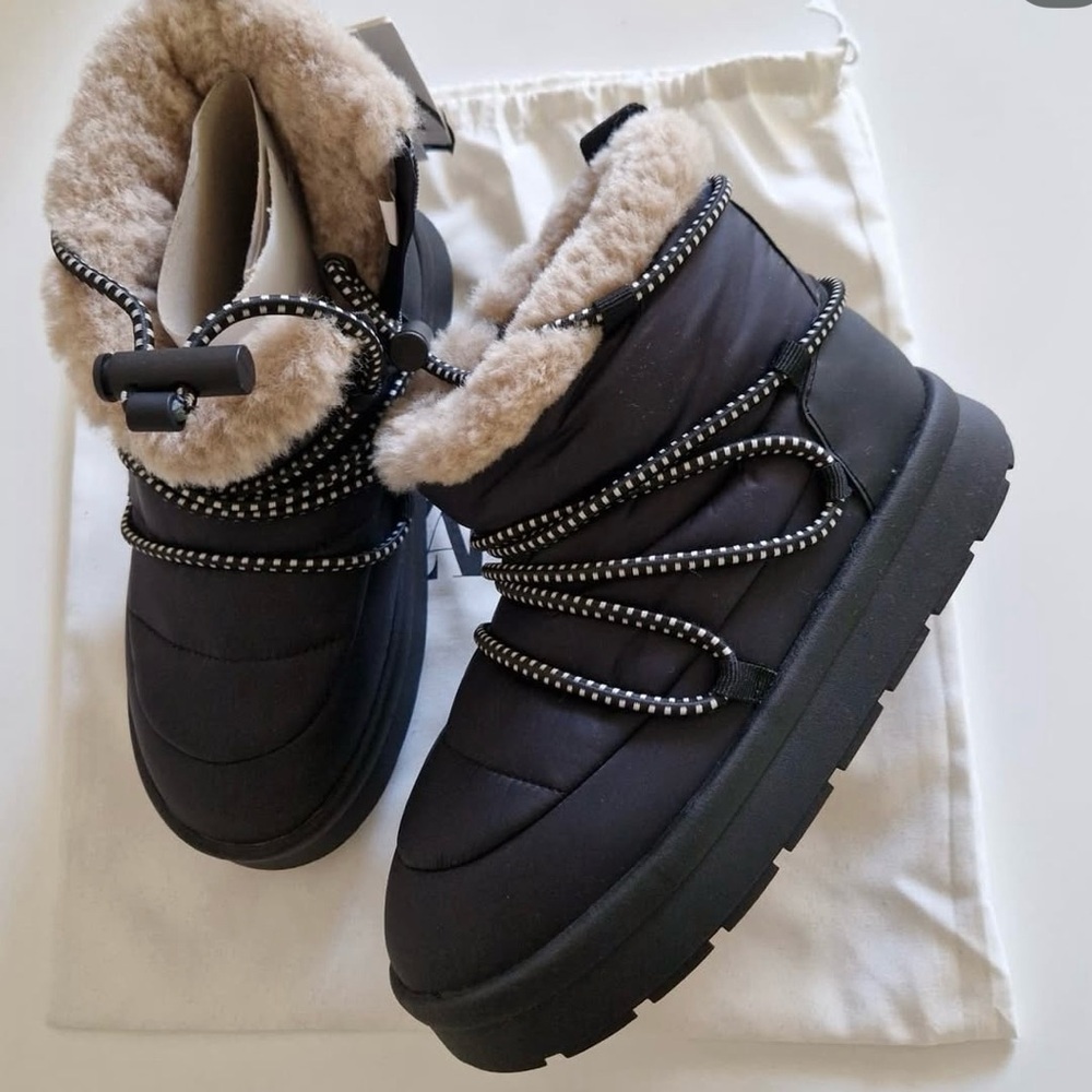 Zara Black and Cream Kids Boots. Winter boots zara
Waterproof size US1 EUR 32